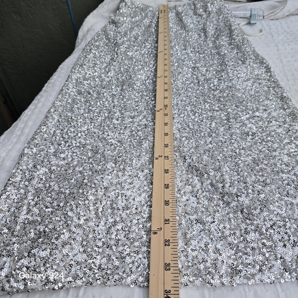 Avara Silver Sequin Maxi Skirt Size Xs - Picture 6 of 6